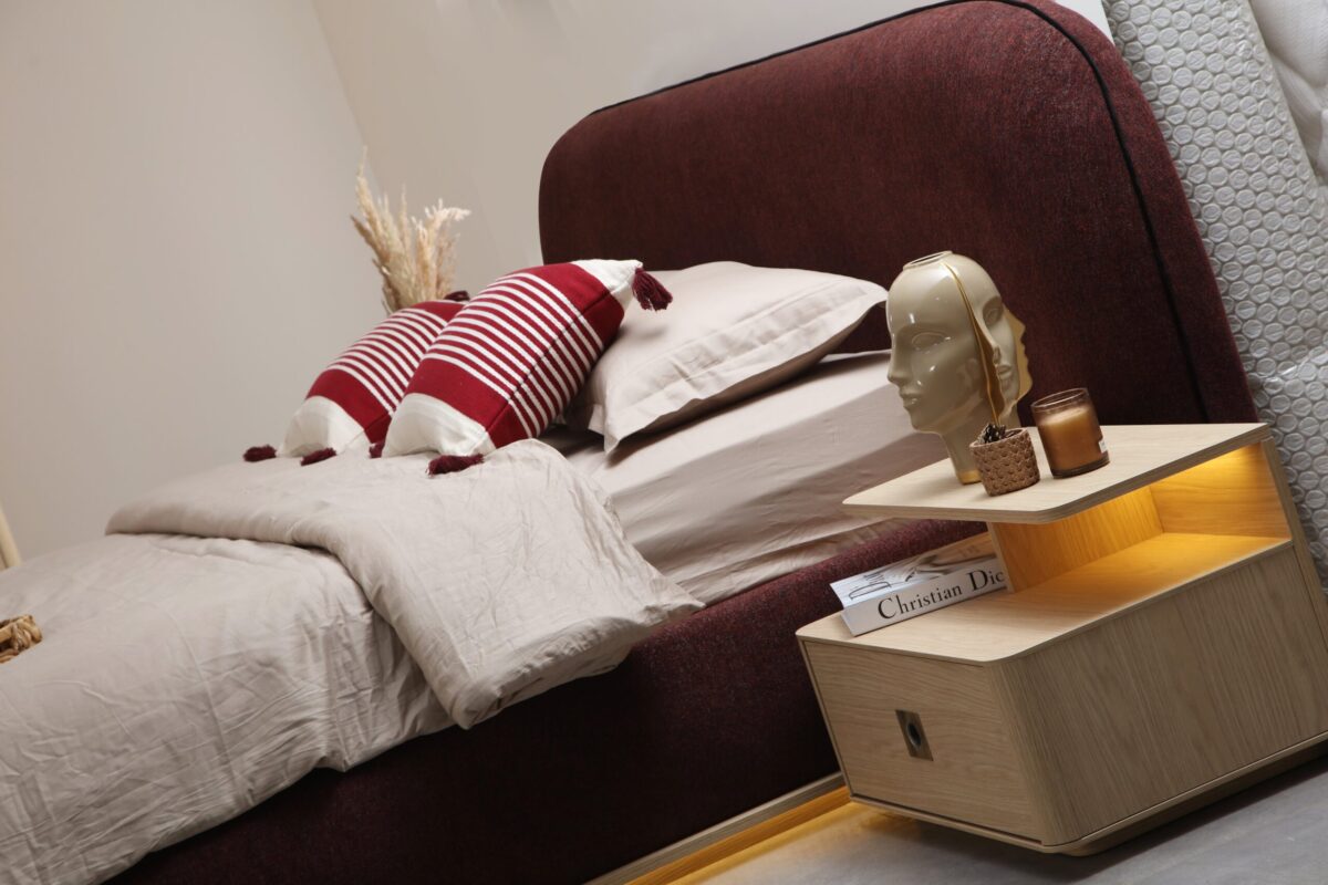 DANTE PACK LIT+SOMMIER AVEC RANGEMENT+ 2 CHEVETS + COMMODE + MIROIR + POUF - Image 9